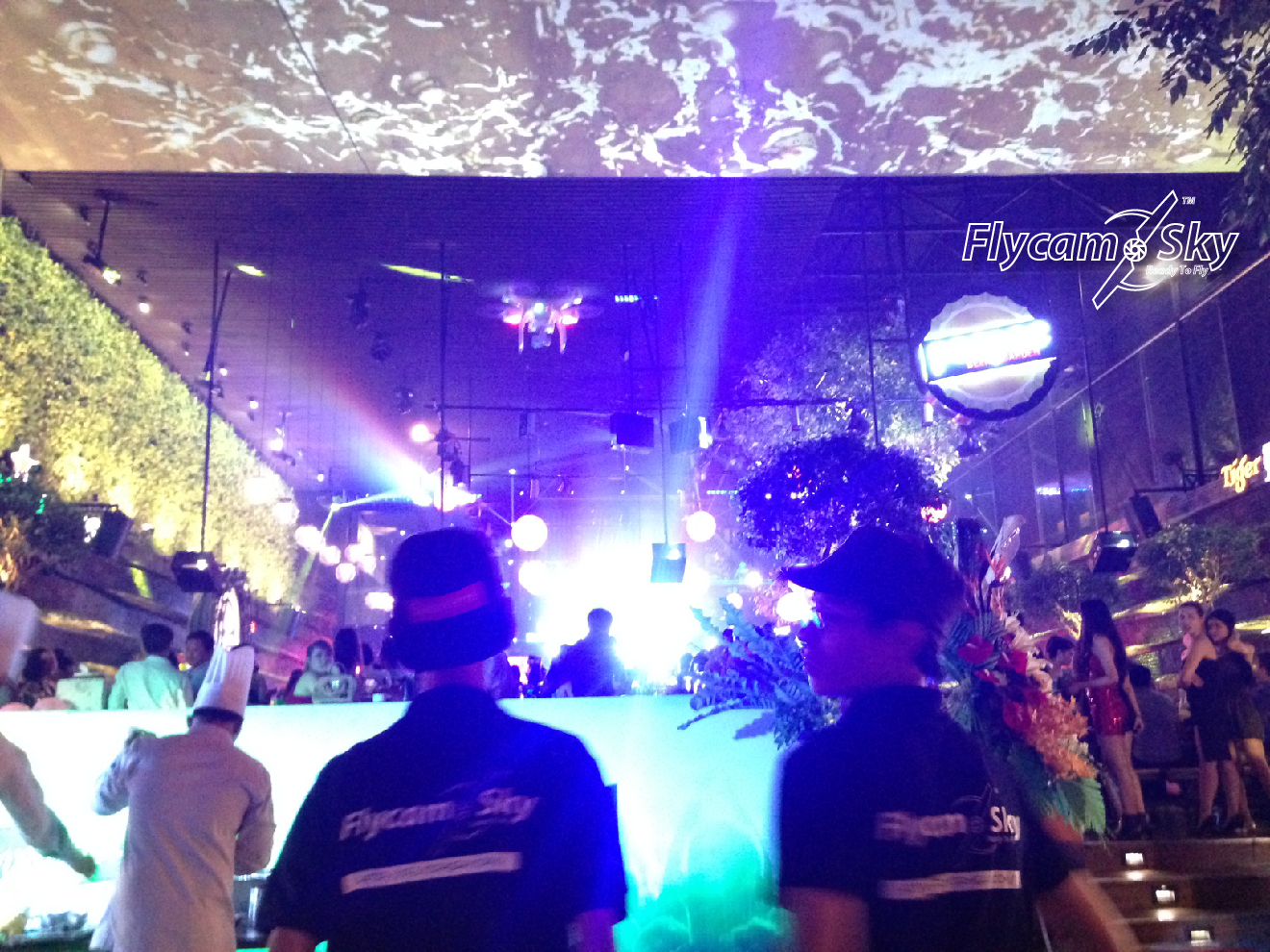 Flycam Sky quay khai trương nhà hàng tại Tp.Hồ Chí Minh