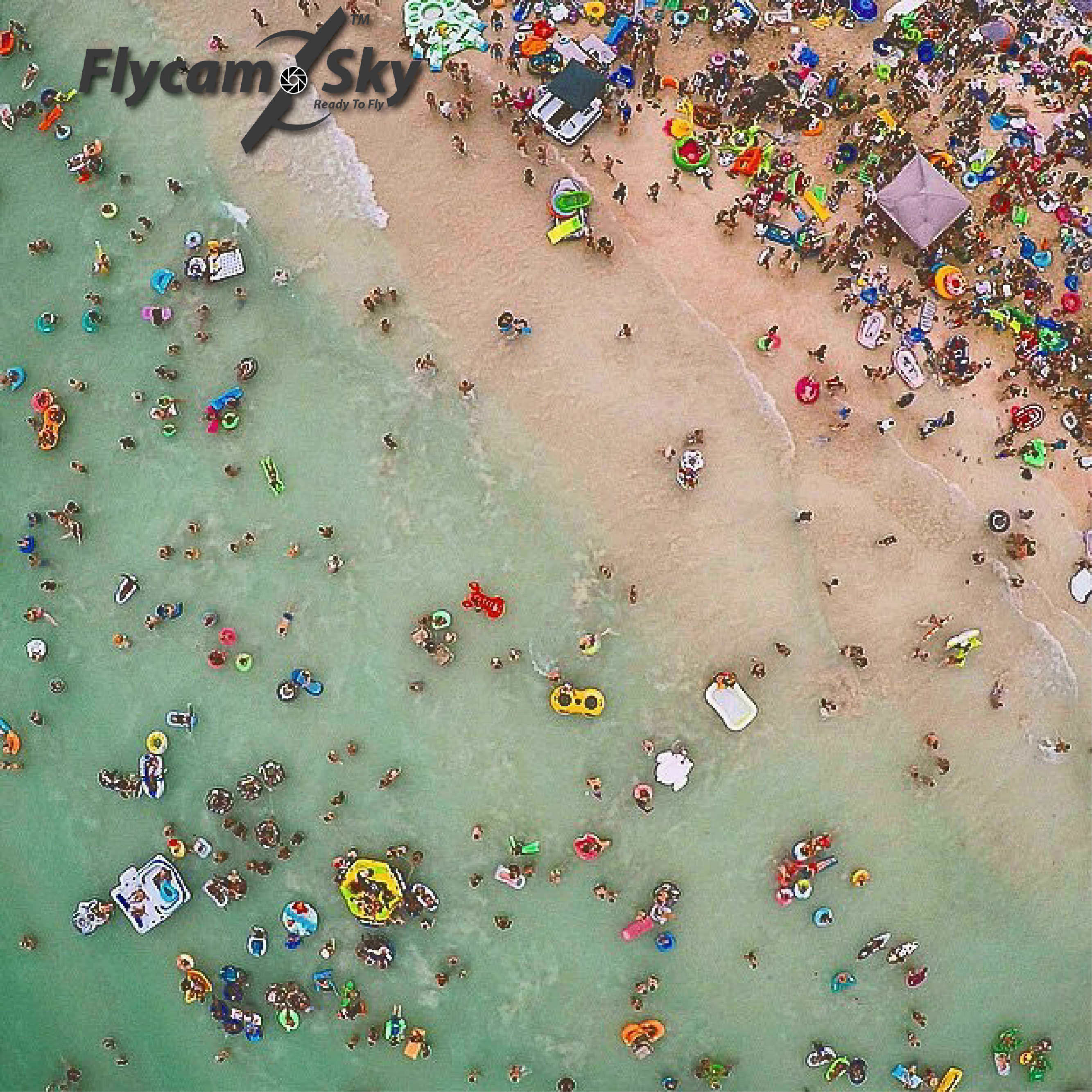 Flycam quay du lịch