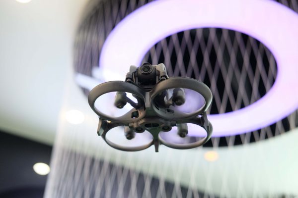 Dịch Vụ Trao Nhẫn Cưới Bằng Drone giá tốt chuyên nghiệp tại Flycam SKy